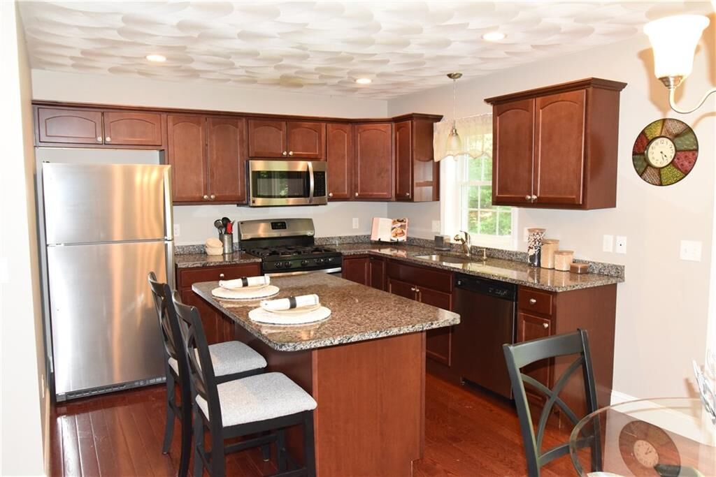 Property Photo: 75 Esmond Street 2B RI 02893