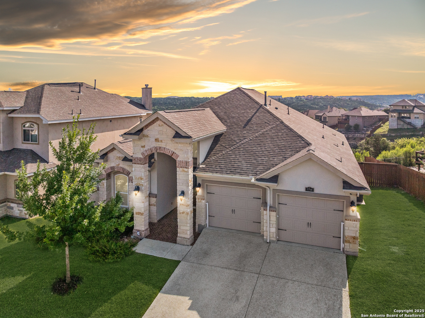 Property Photo: 7710 Hays Hill TX 78256