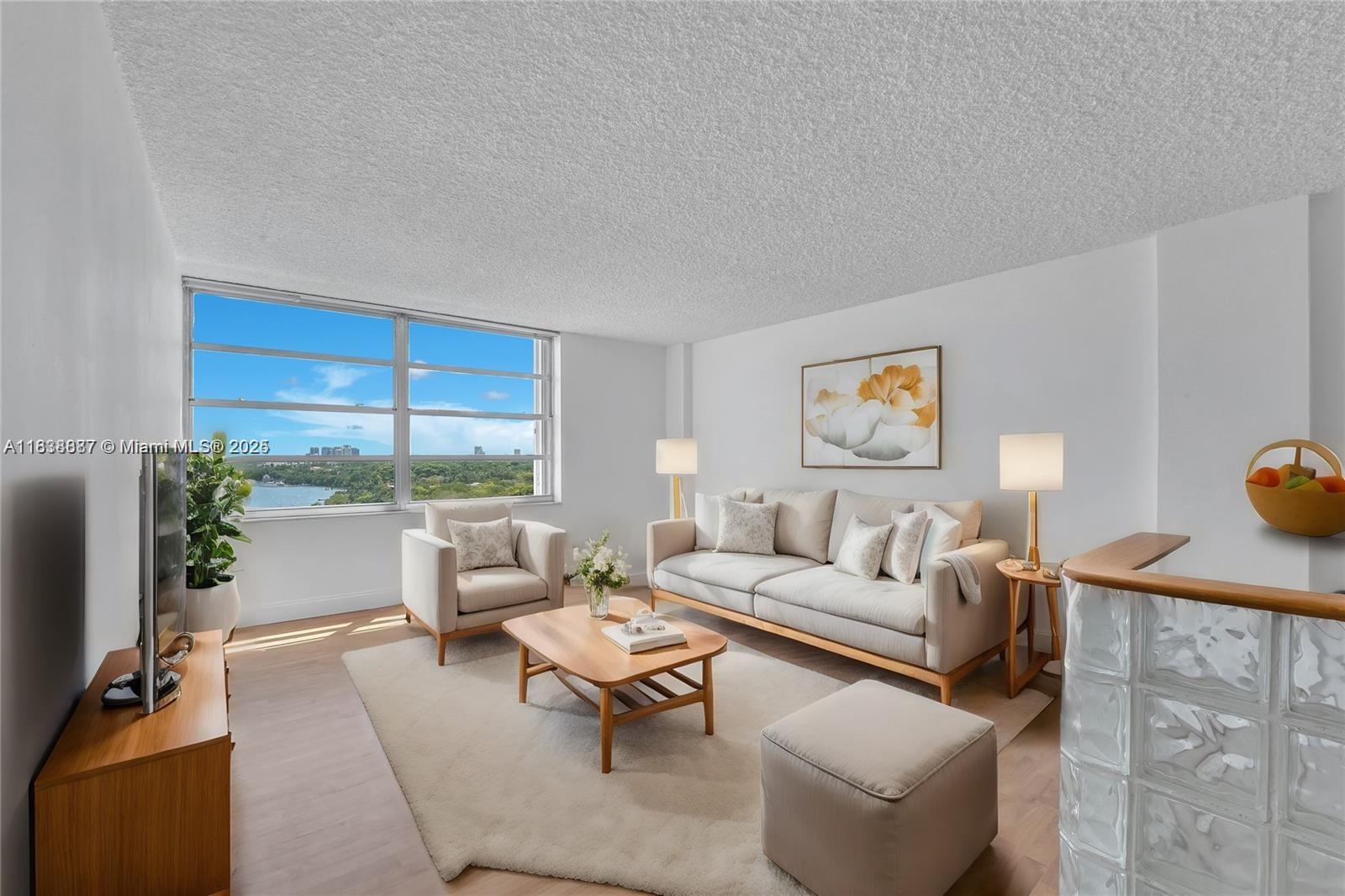 Property Photo:  150 SE 25th Rd 15J  FL 33129 