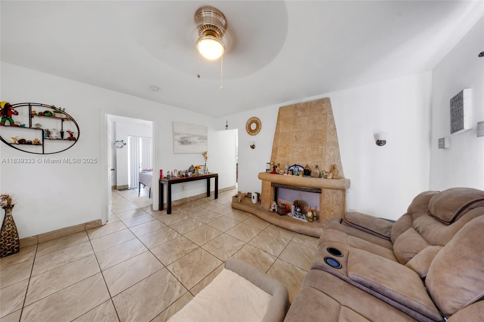 Property Photo: 9985 Marlin Road FL 33157