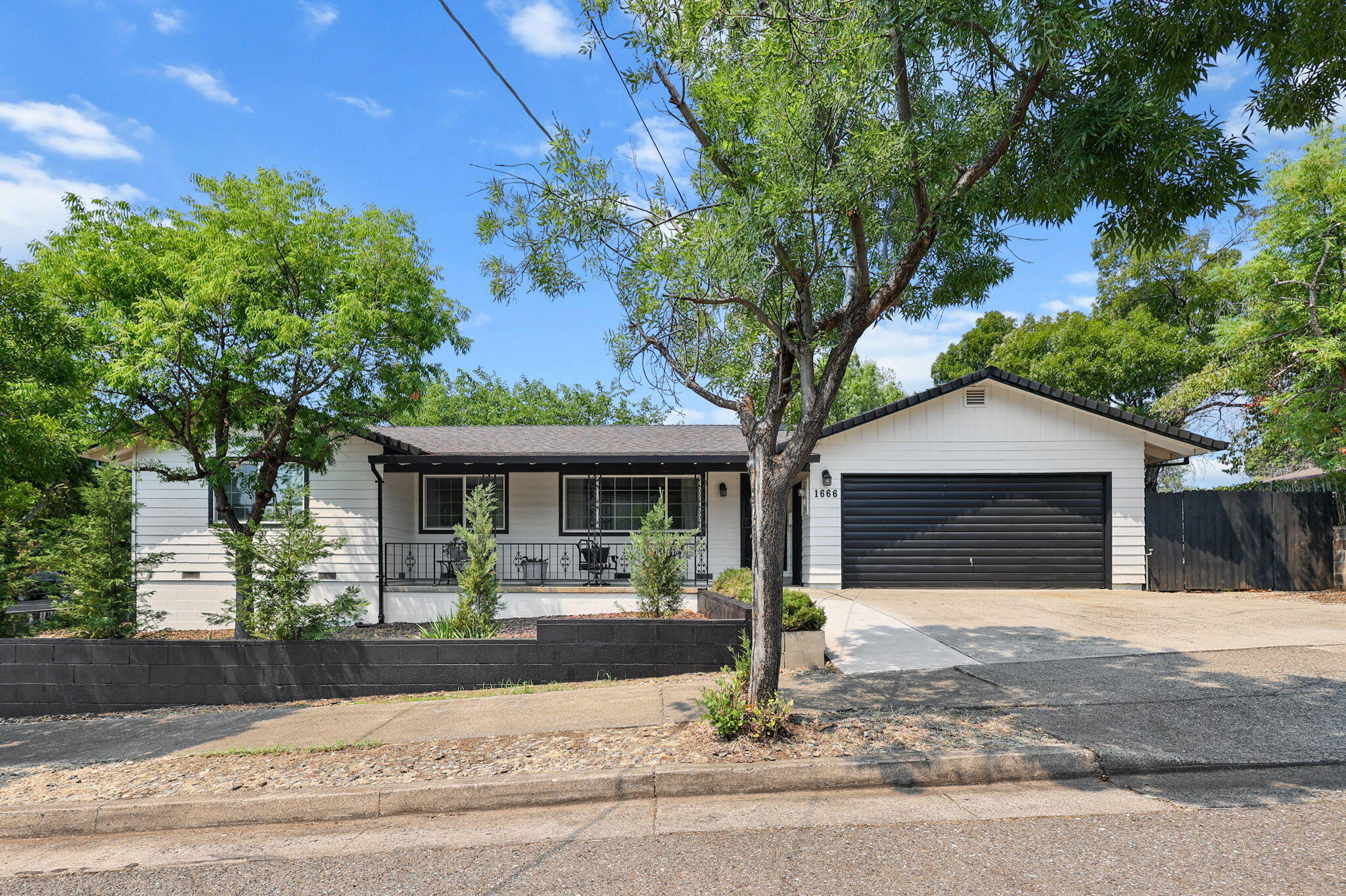 1666 Willis Street  Redding CA 96001 photo