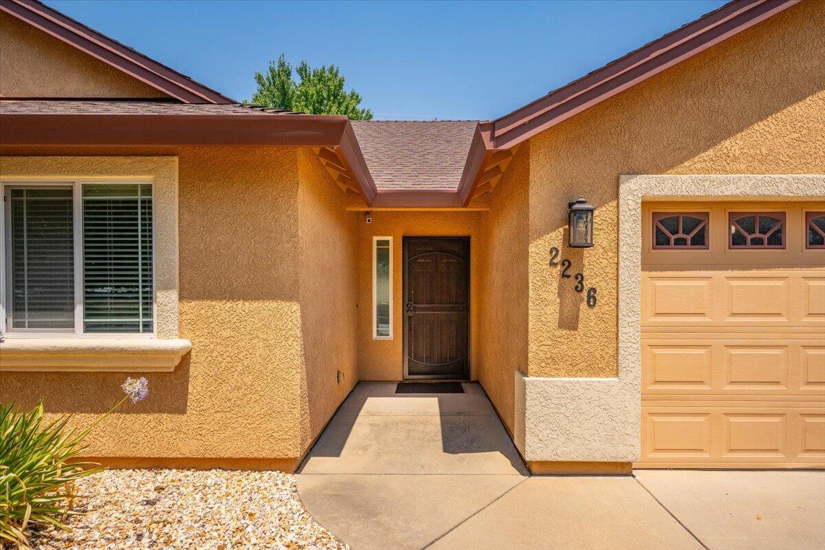 Property Photo: 2236 Lonigan Court CA 96001