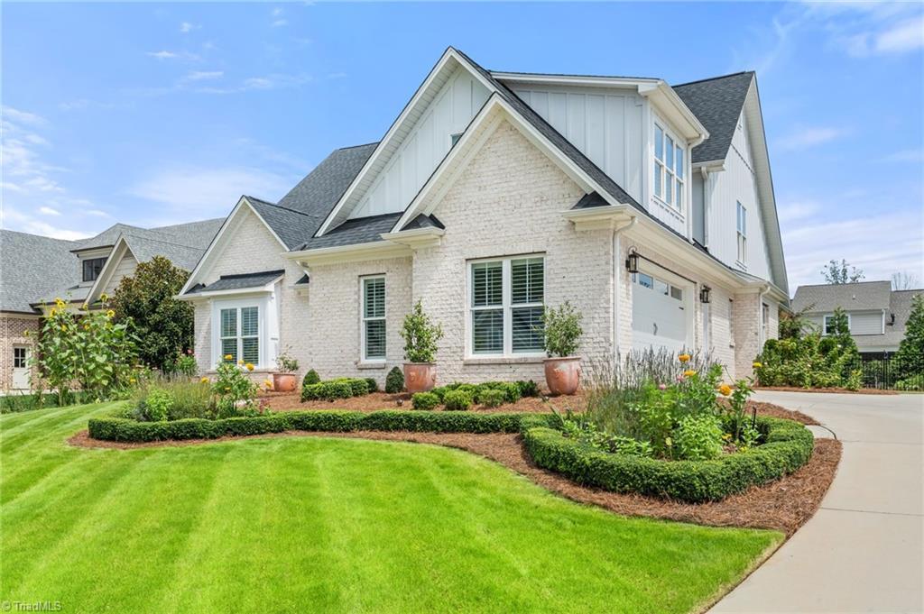 Property Photo: 5834 Zinfandel Street NC 27106