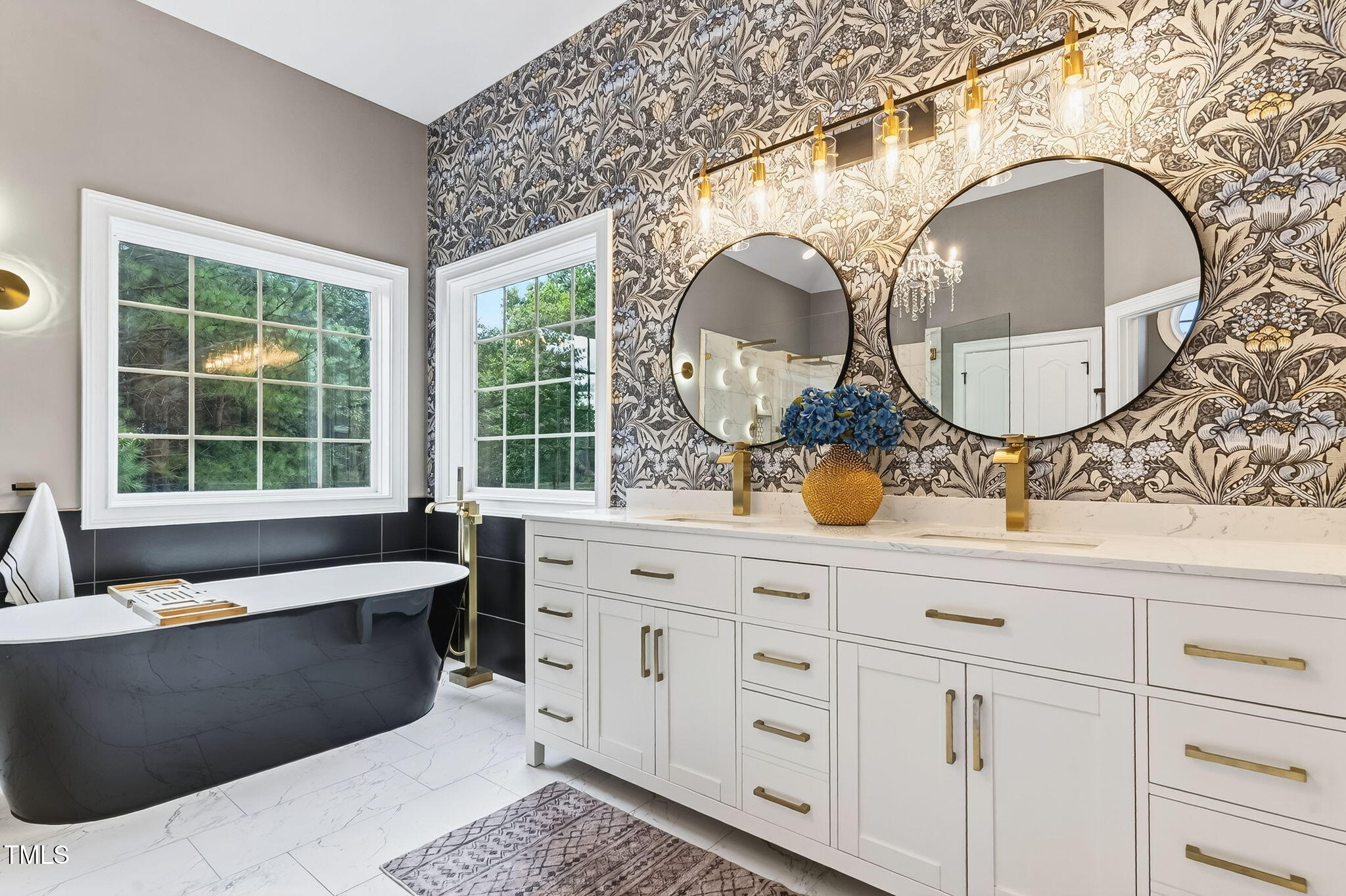 Property Photo: 4333 Summer Brook Drive NC 27539