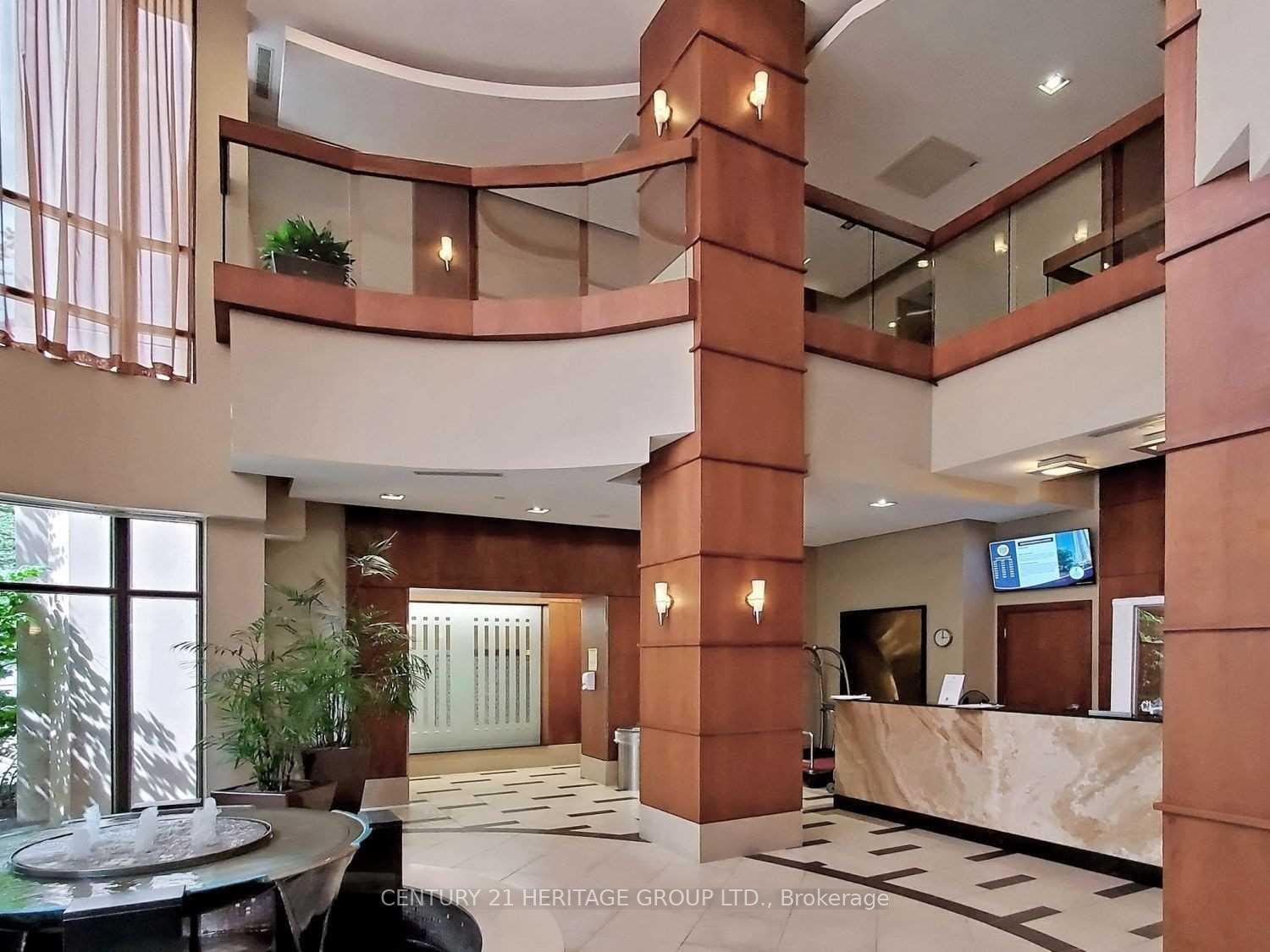 Property Photo: 10 Northtown Way Sph14 ON M2N 7L4