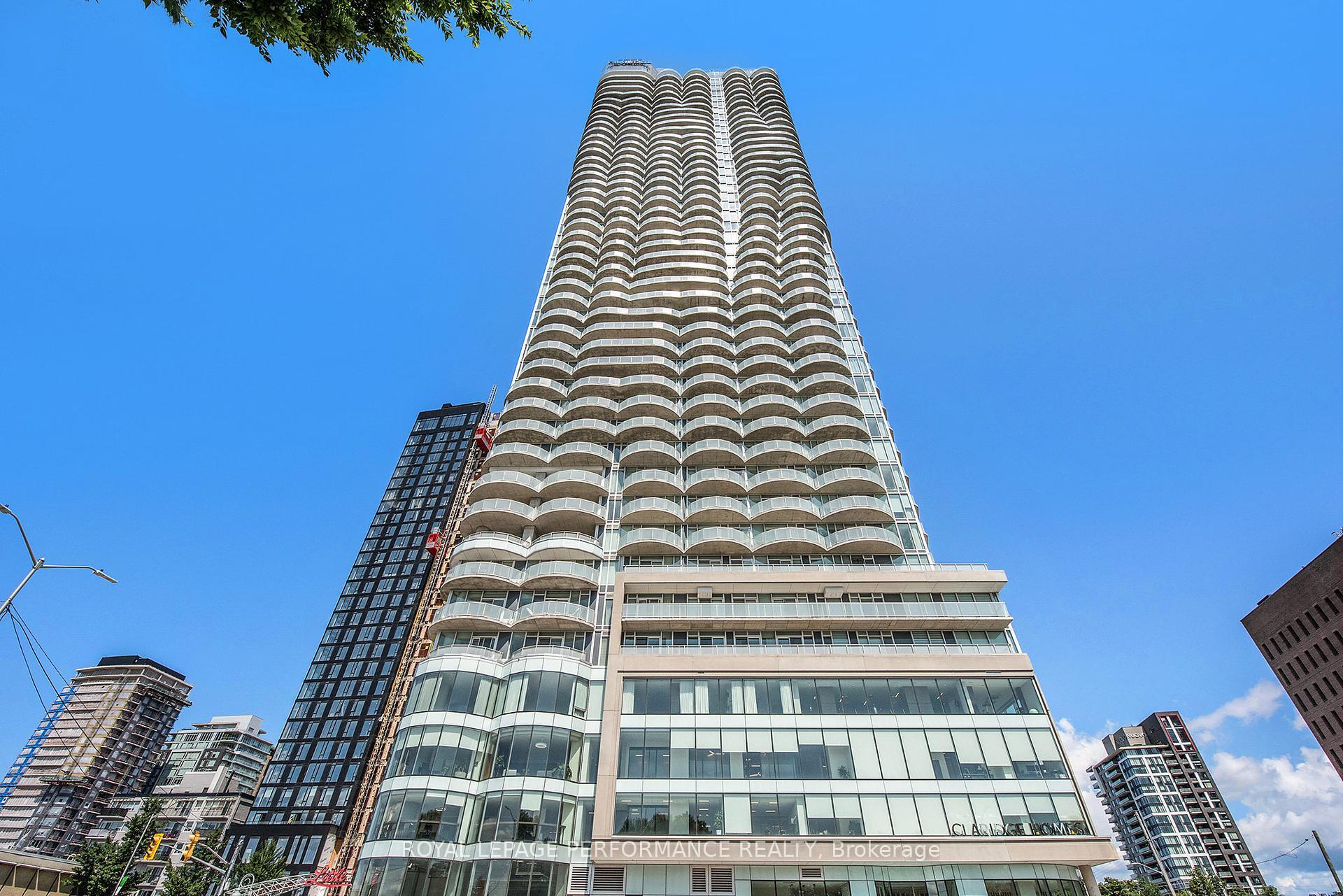 Property Photo: 805 Carling Avenue 3808 ON K1S 5W9