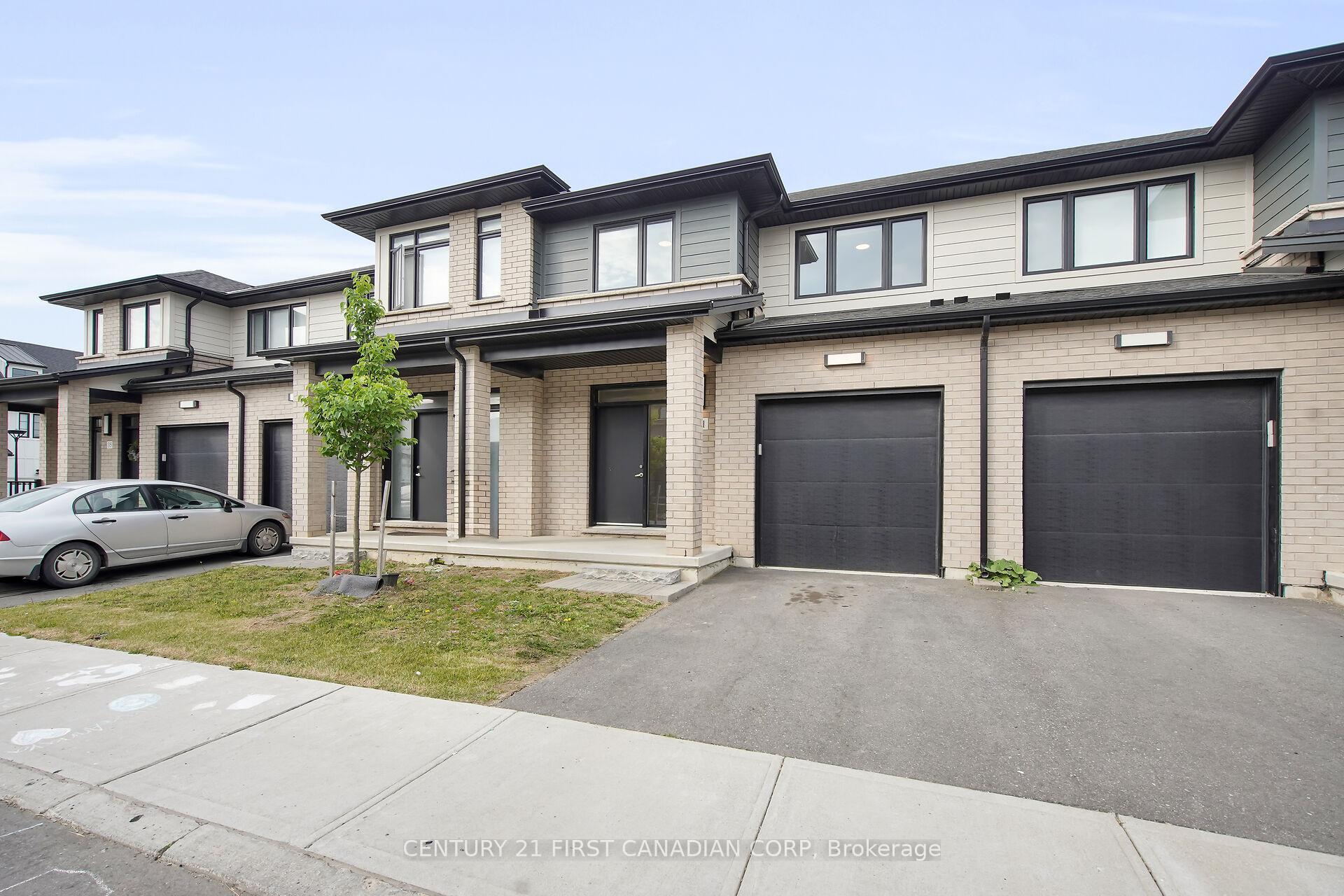 Property Photo: 3635 Southbridge Avenue 31 ON N6L 0G8