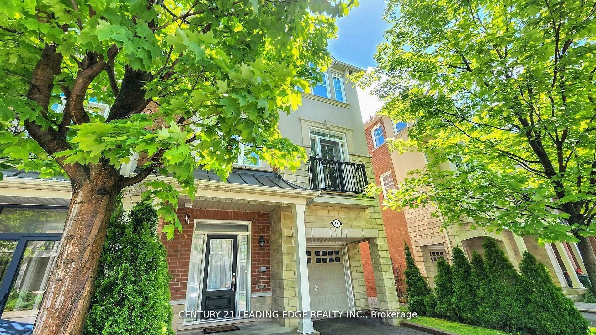 Property Photo: 15 Yates Avenue ON M1L 0C7