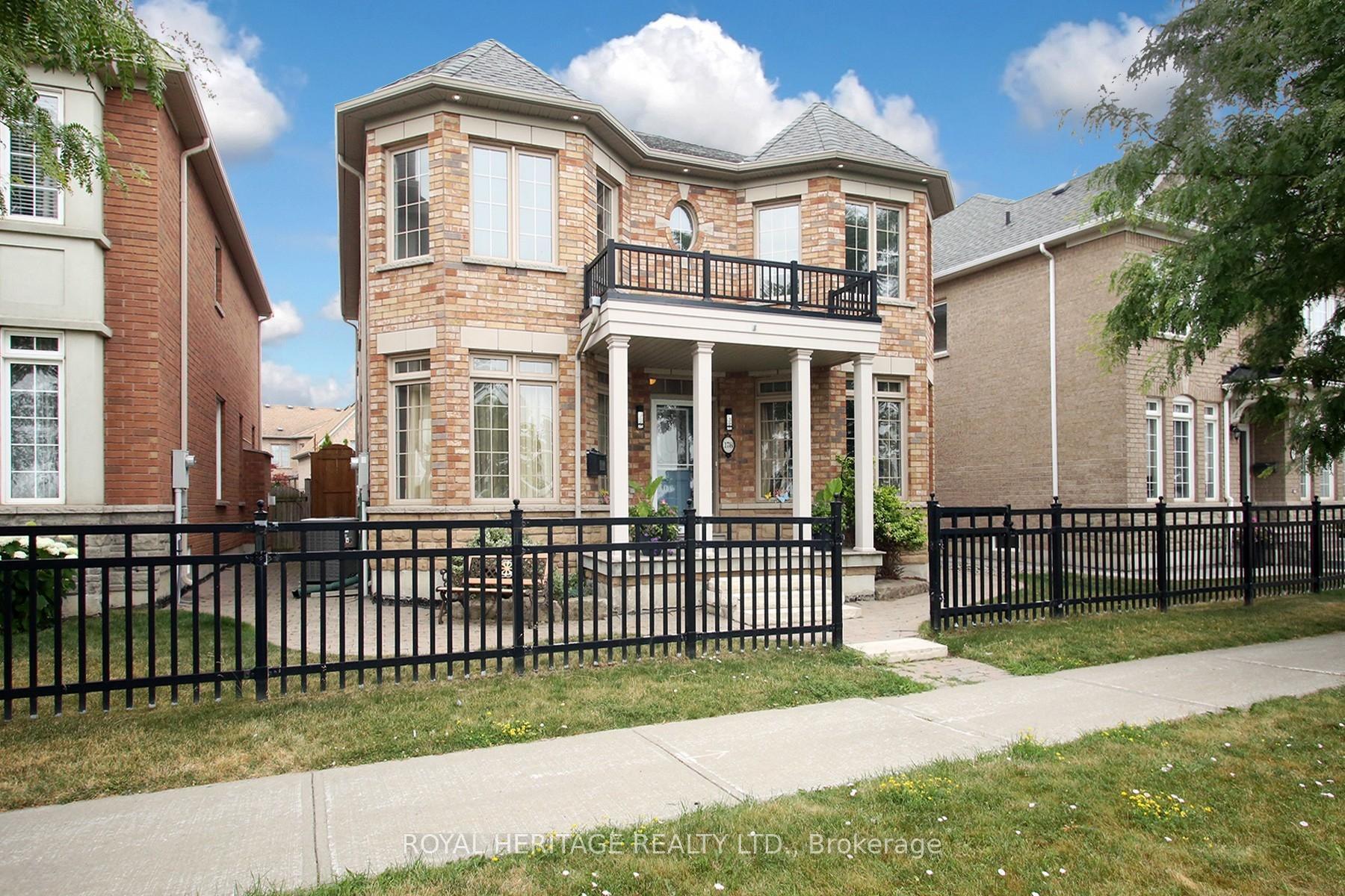 Property Photo:  178 Beffort Road  ON M3K 1N9 