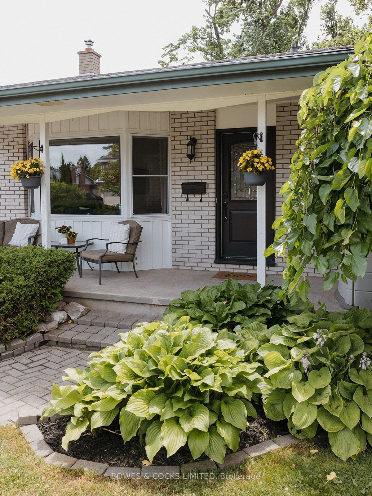 Property Photo: 951 Ellesmere Avenue ON K9H 7A9