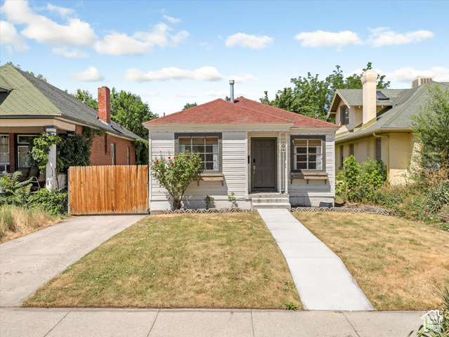 Property Photo: 1332 S 200 E UT 84115