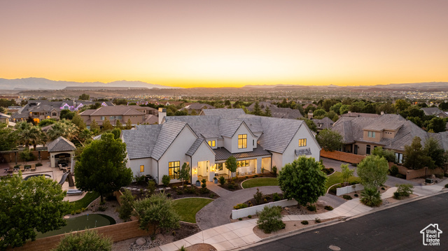 Property Photo: 2916 S 300 E UT 84780