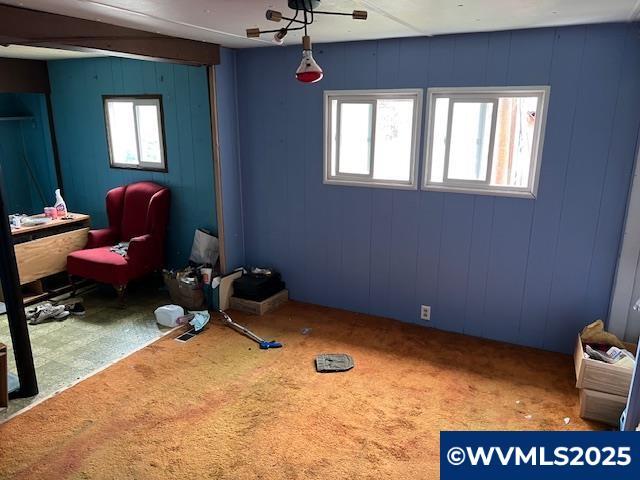 Property Photo:  34173 El Robles Av  OR 97405 