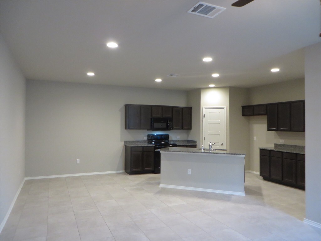Property Photo: 110 Dodge Road Drive TX 78626