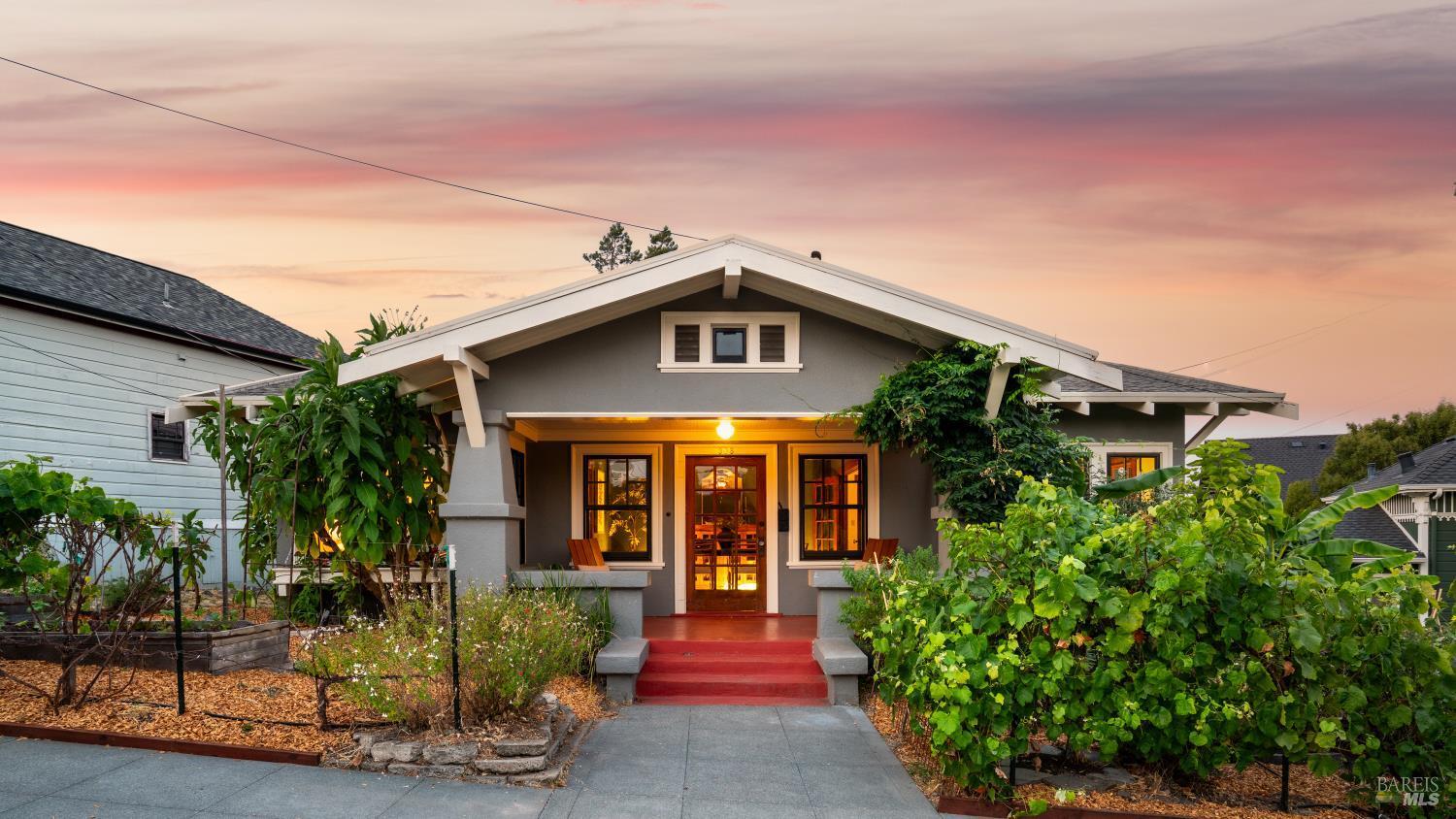 306 Howard Street  Petaluma CA 94952 photo