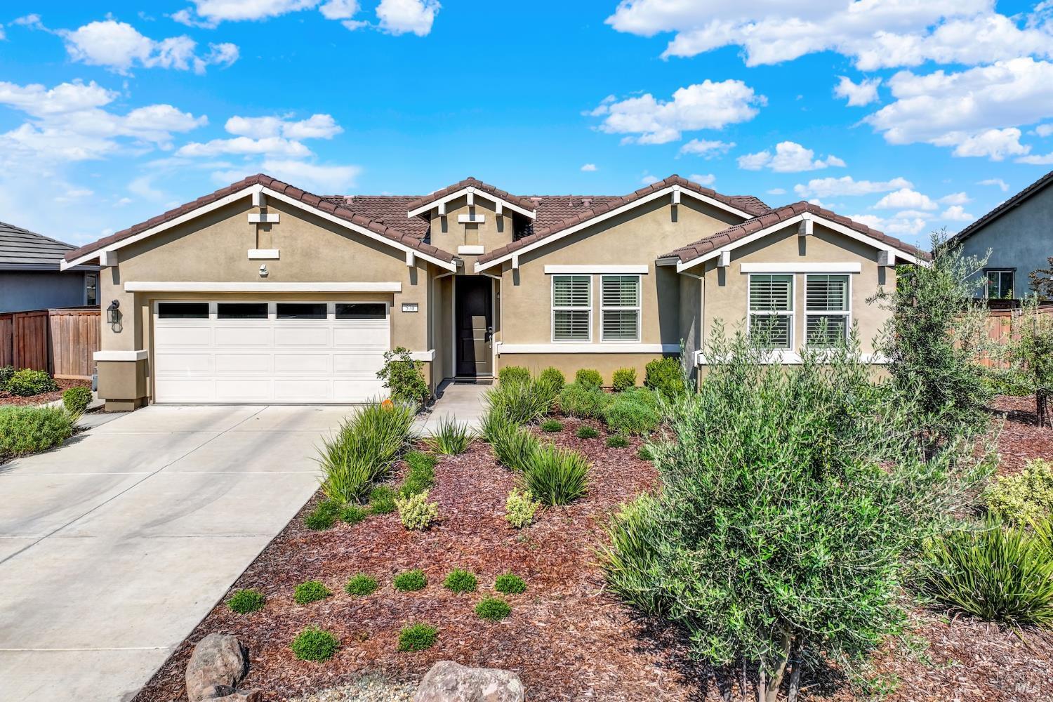 570 Wildflower Court  Dixon CA 95620 photo
