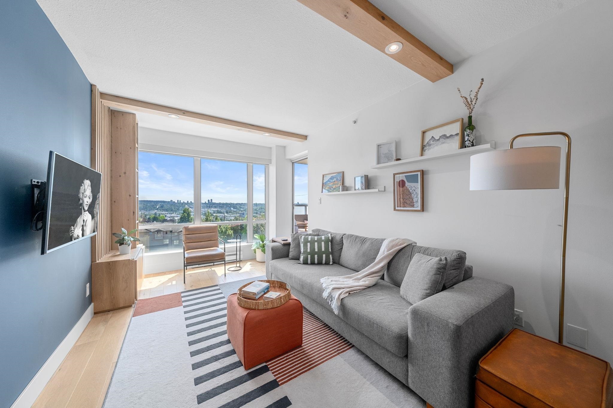 Property Photo:  3811 Hastings Street 404  BC V5C 6V2 