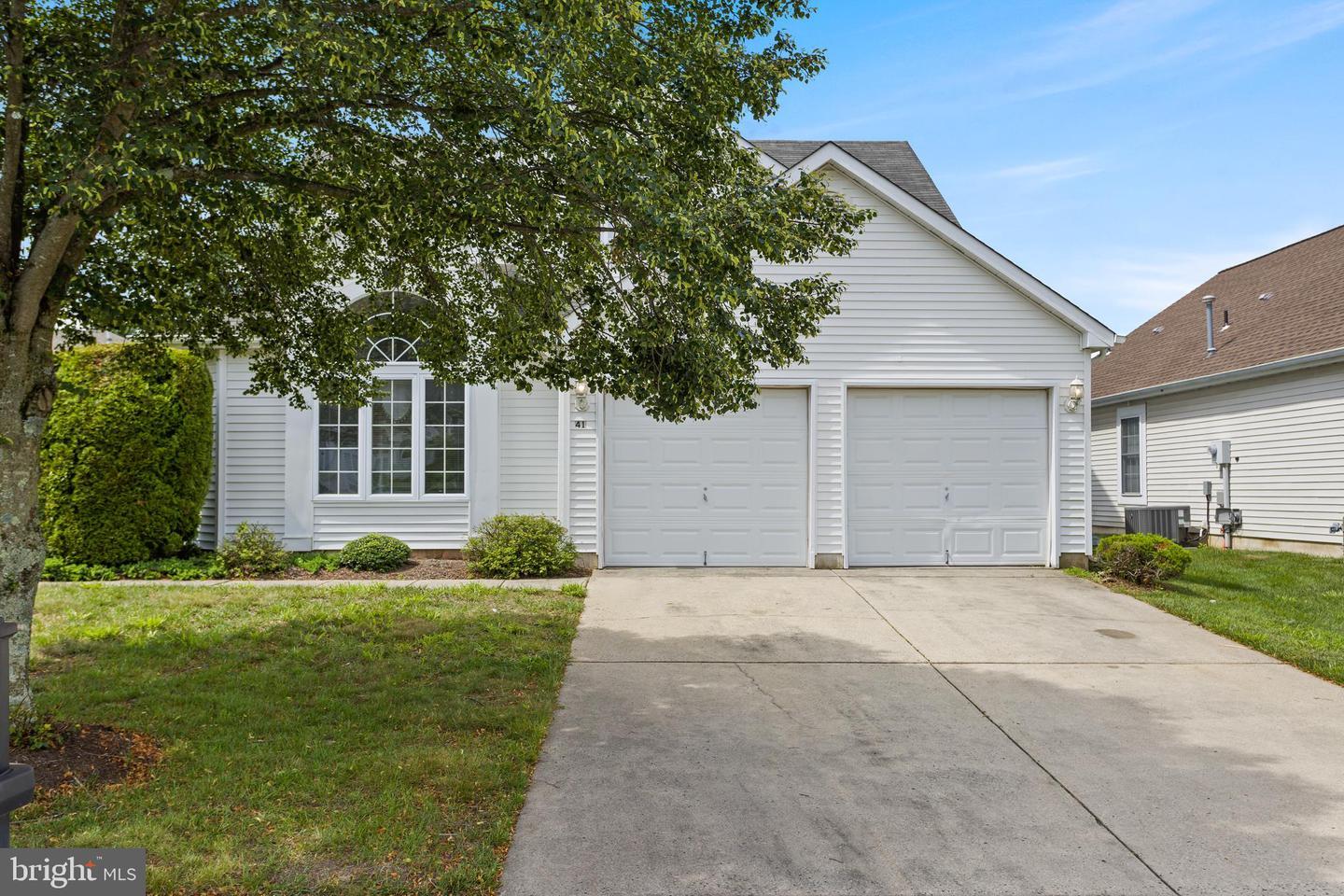 Property Photo:  41 Dowing Lane  NJ 08527 