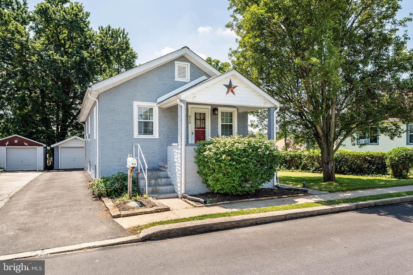Property Photo:  416 Manor Avenue  PA 19462 