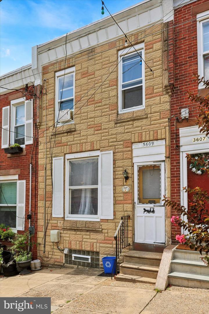 3609 Fisk Avenue  Philadelphia PA 19129 photo