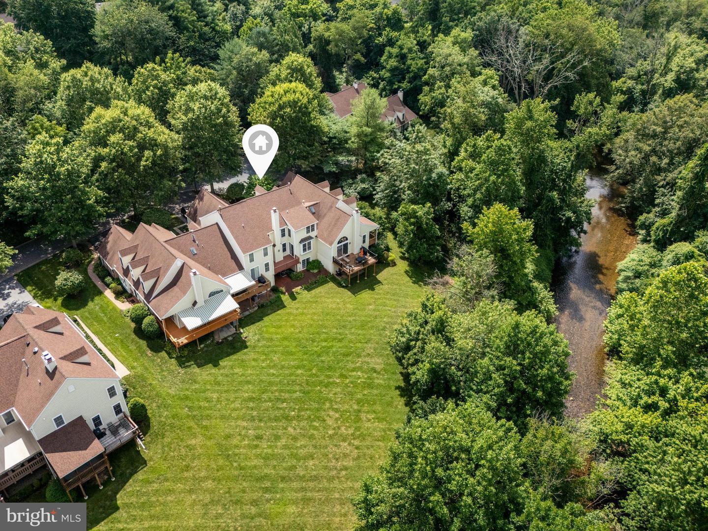 721 Kincaid Mills Lane  Wallingford PA 19086 photo