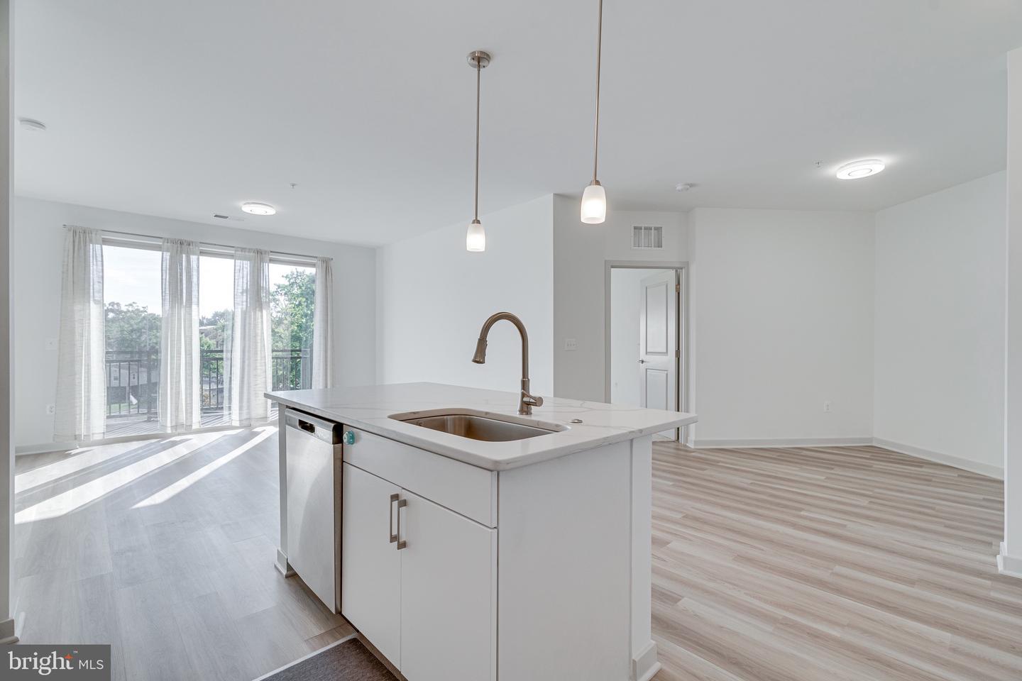 Property Photo: 10755 Fairgrounds Drive 326 VA 22030