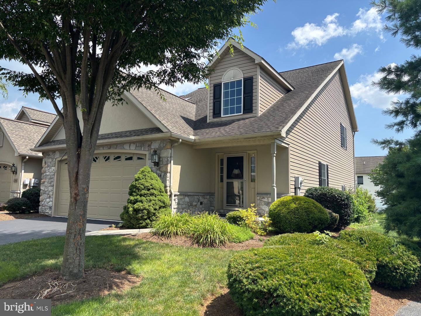 1334 Worthington Drive  Mount Joy PA 17552 photo