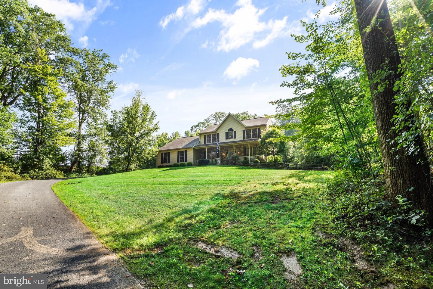 Property Photo: 133 Poplar Road PA 19512