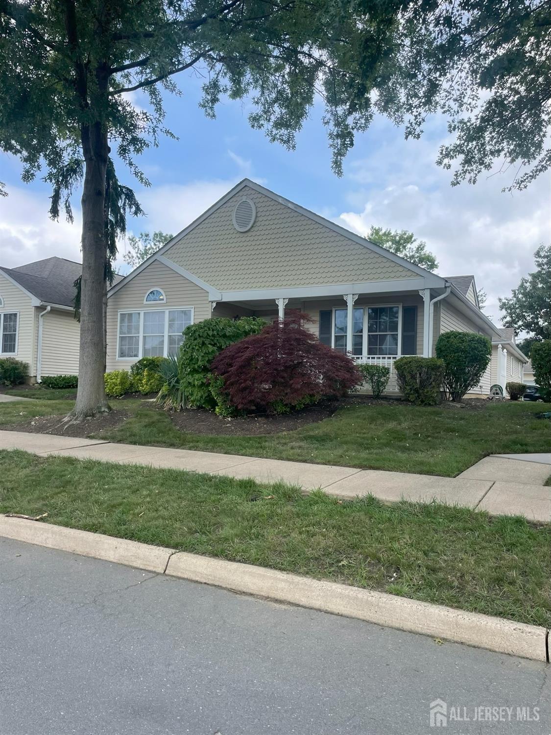 Property Photo: 218 N Pondview Boulevard NJ 08831