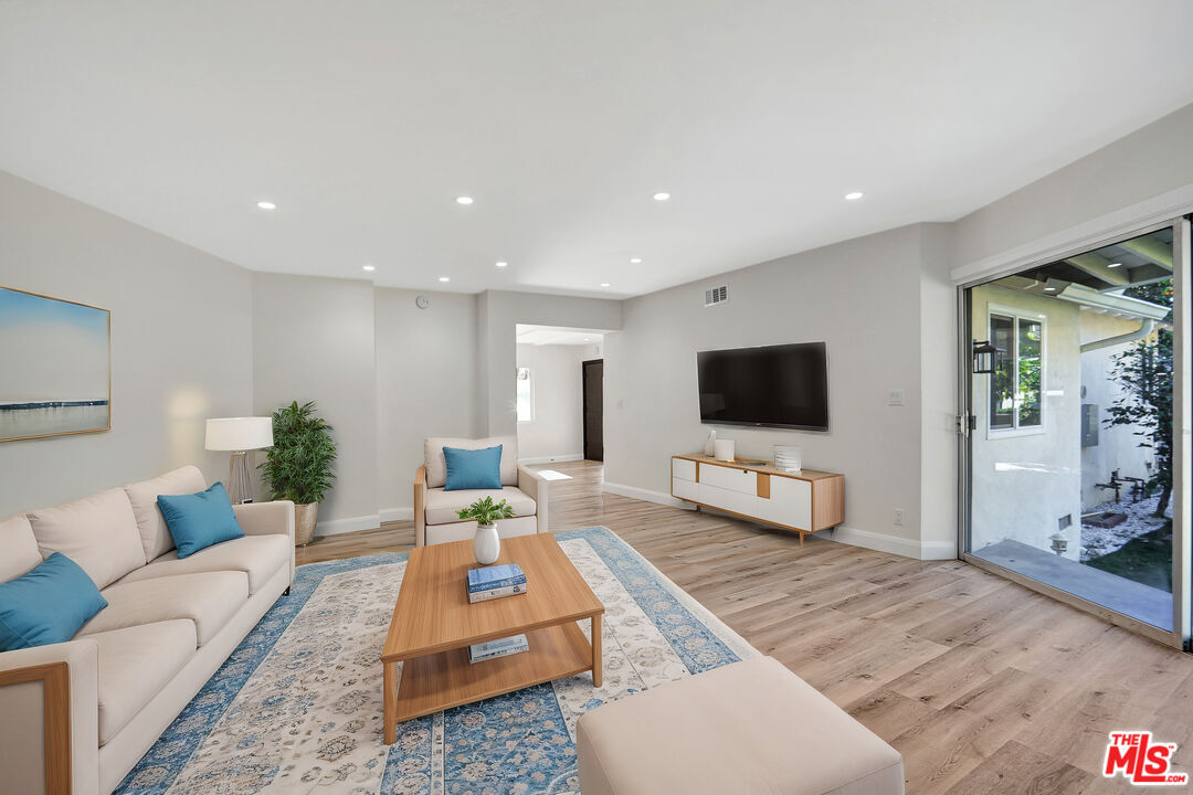 Property Photo:  23153 Gonzales Dr  CA 91367 