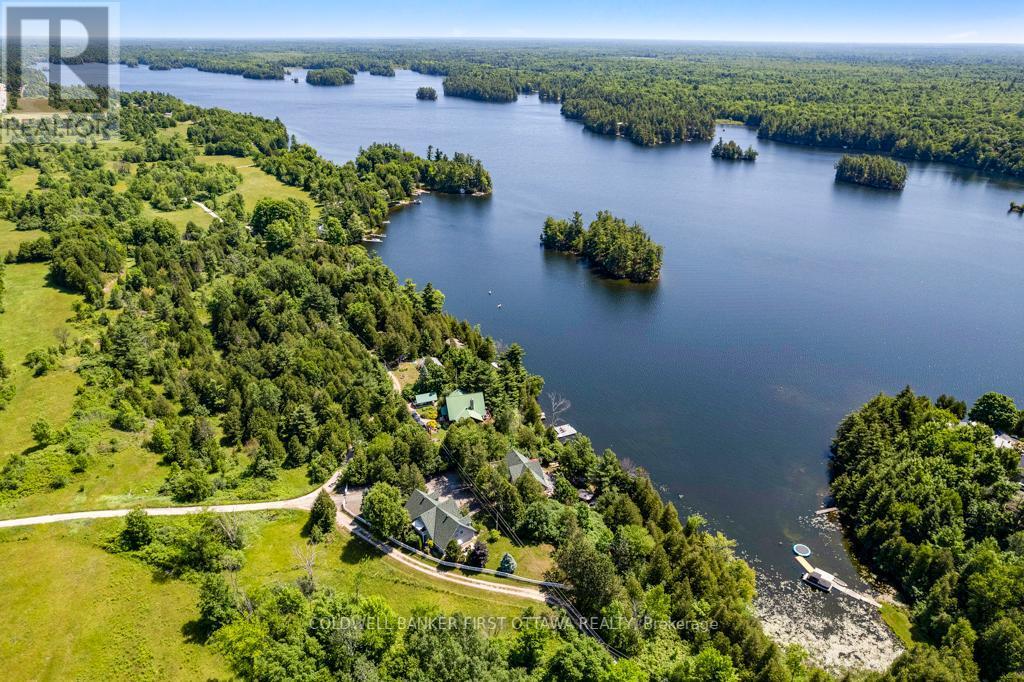 Photo de la propriété: 320 Pike Lake Route 12 Road ON K7H 3C5