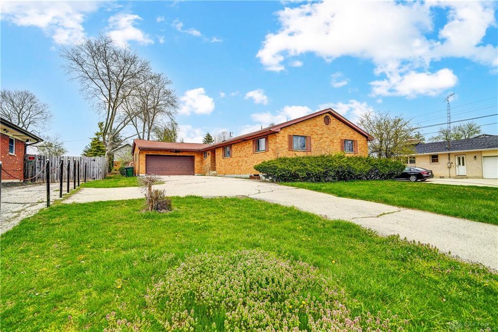 Property Photo: 4969 Dayton Liberty Road OH 45417