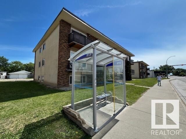 Property Photo:  12929 127 Street NW 301  AB T5L 1B1 