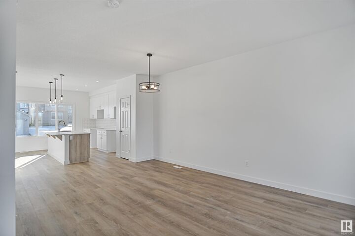 Property Photo:  1076 McLeod Avenue  AB T7X 2Z7 
