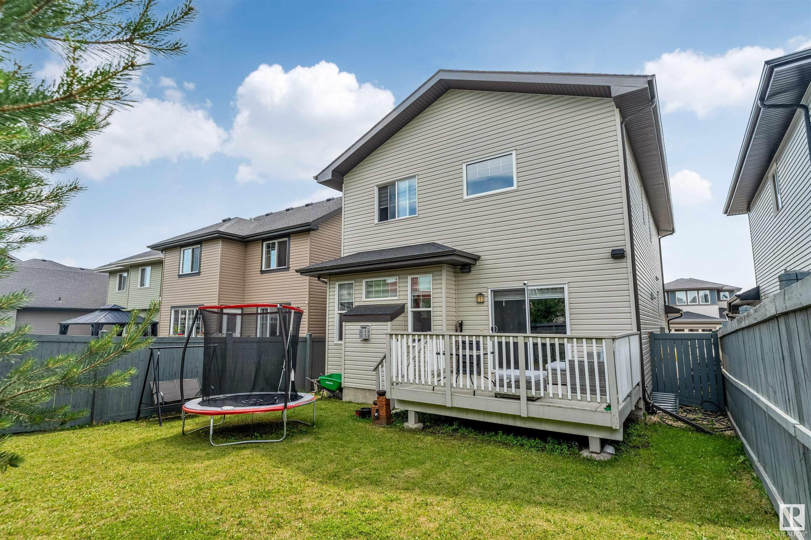 Property Photo:  7456 Getty Way NW  AB T5T 4T3 