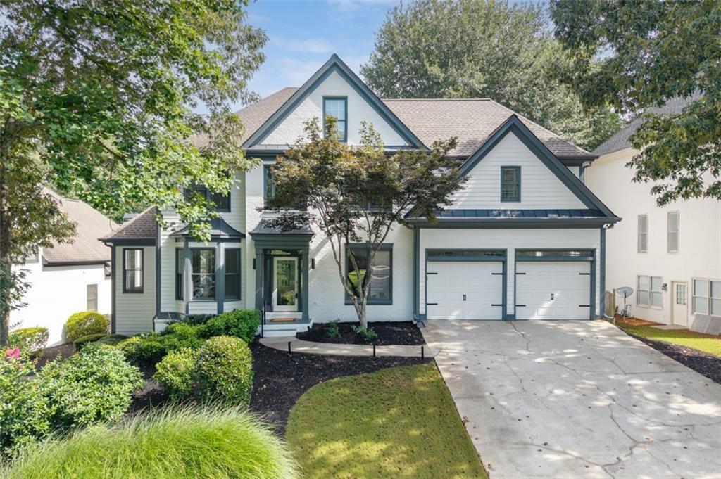 Property Photo: 515 Oak Bridge Trail GA 30022