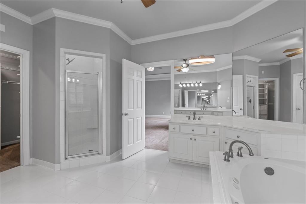 Property Photo: 515 Oak Bridge Trail GA 30022