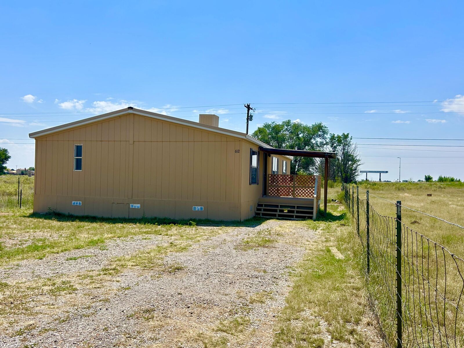 Property Photo: 612 Irene Avenue NM 87035