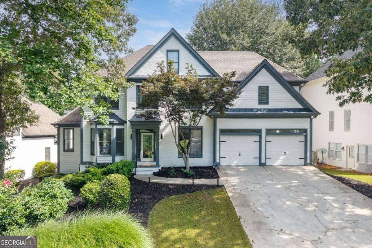 Property Photo: 515 Oak Bridge Trail GA 30022