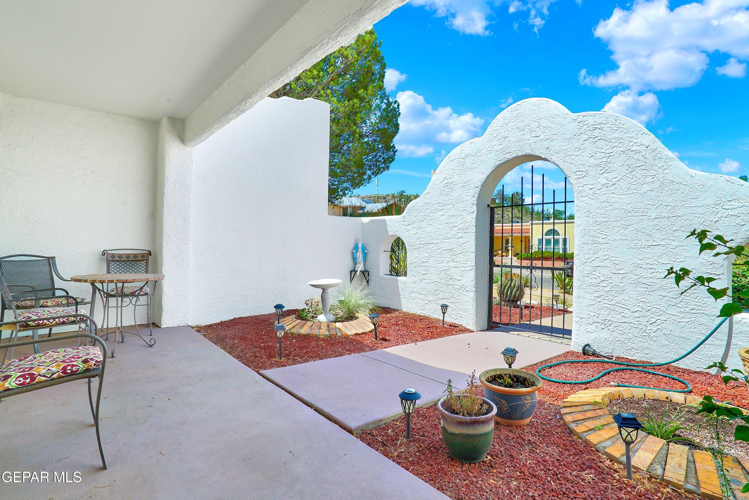 Property Photo:  6541 Loma De Cristo Drive  TX 79912 