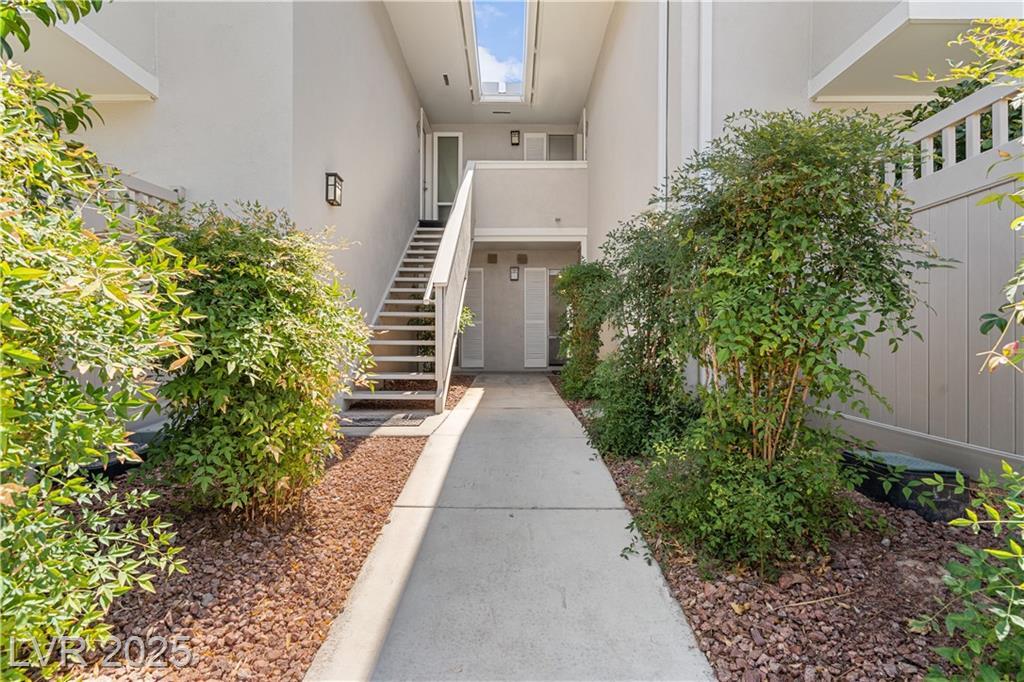 Property Photo:  745 Oakmont Avenue 1007  NV 89109 