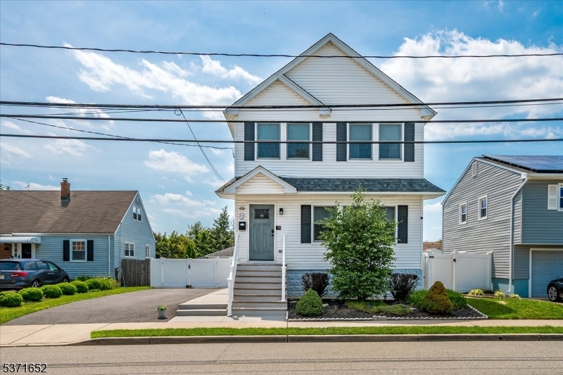 97 Boehmhurst Ave  Sayreville Boro NJ 08872 photo