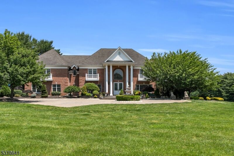 Property Photo:  3 Colts Gait Ln  NJ 07722 