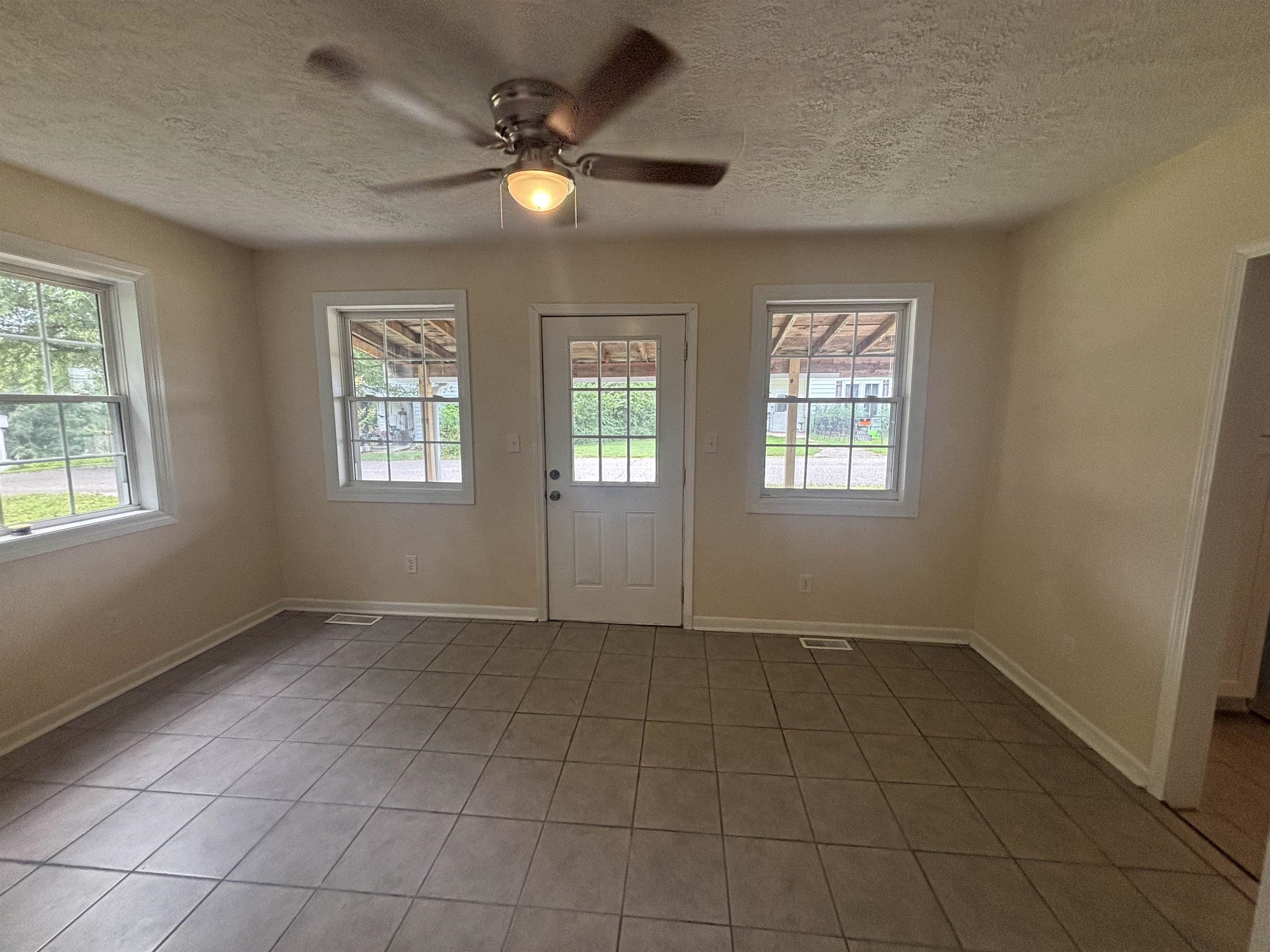 Property Photo: 6875 Old Henderson Spottsville Rd KY 42458