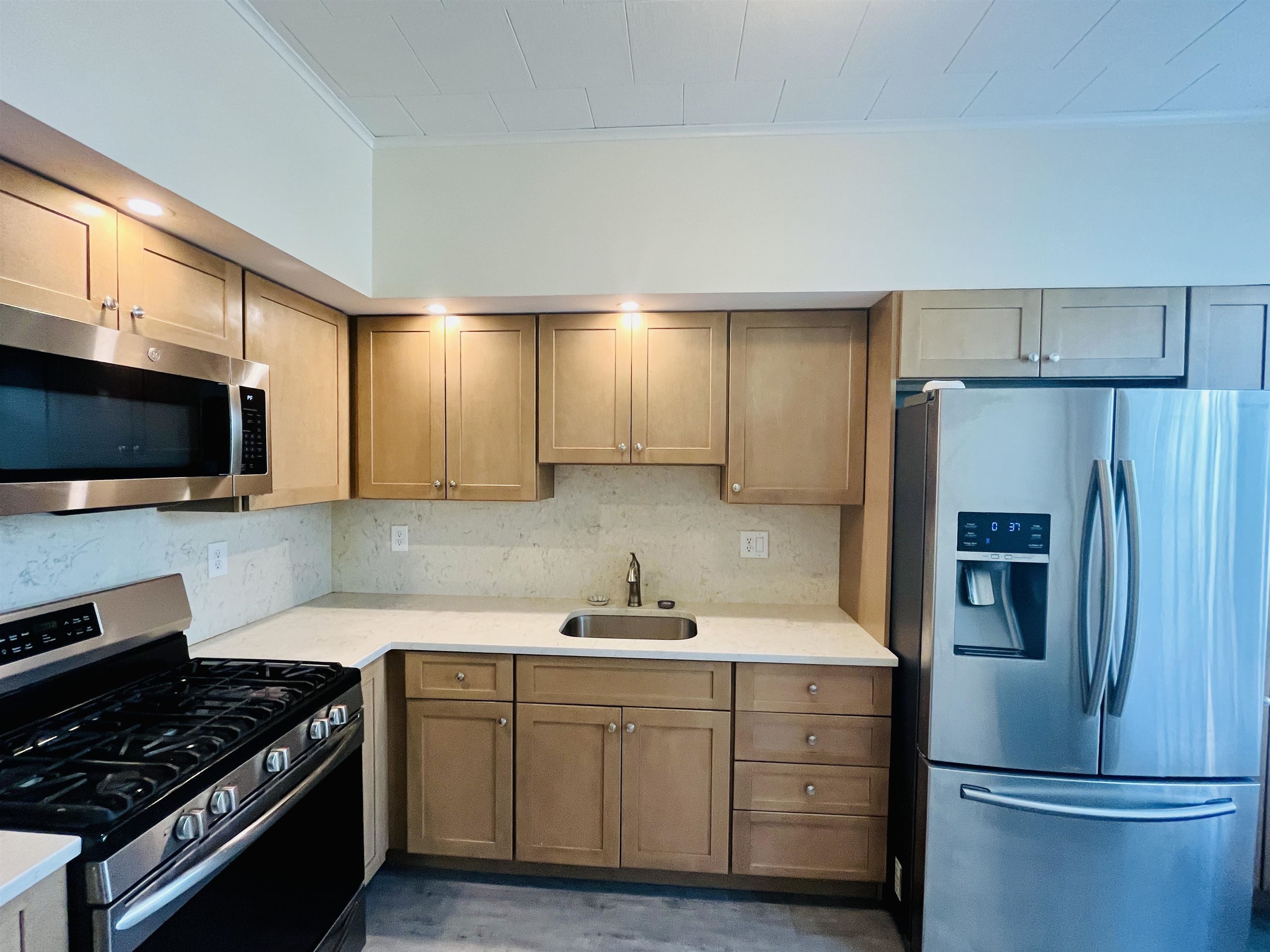 Property Photo: 262 Winfield Ave 1 NJ 07305