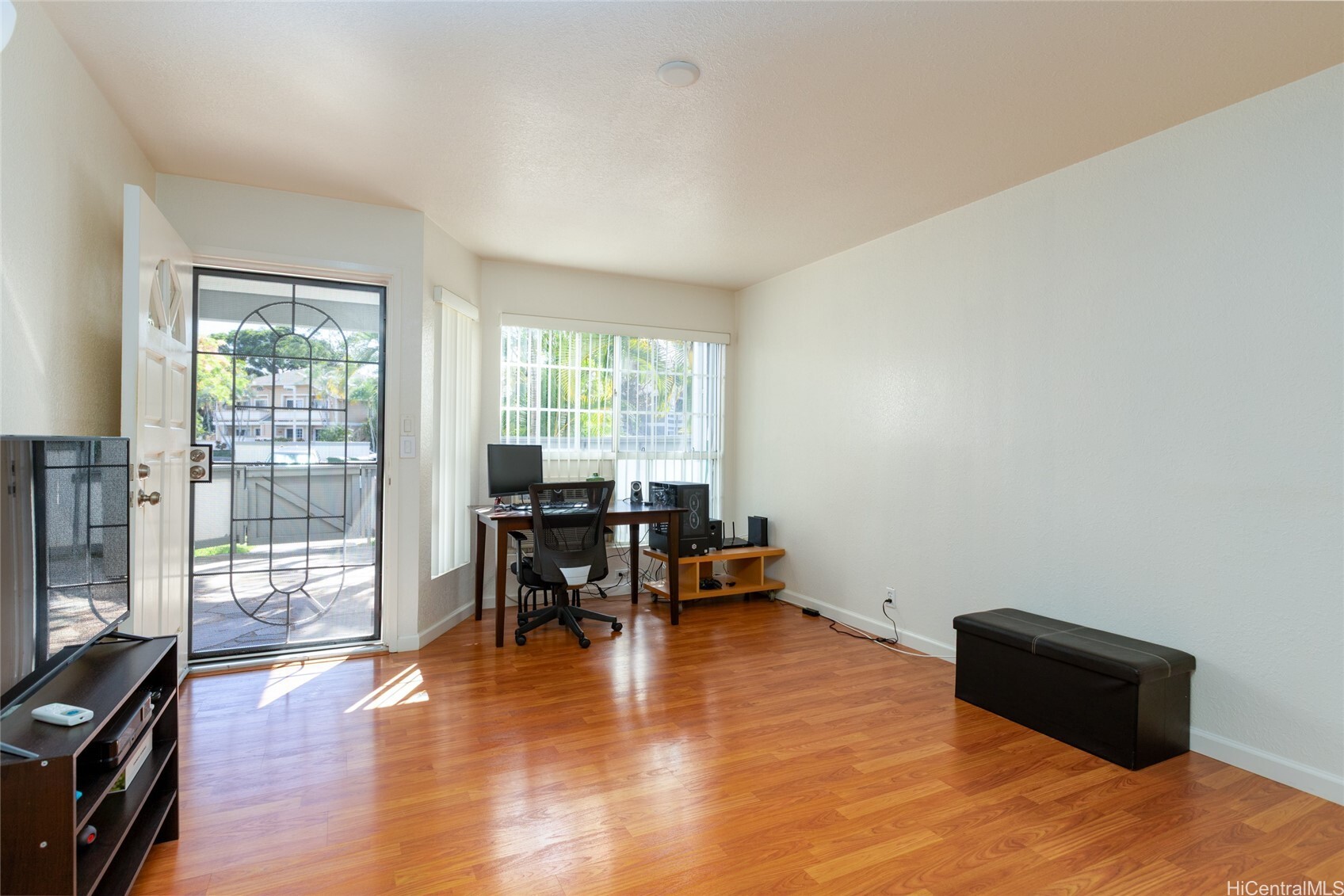 Property Photo: 239 Mananai Place 54F HI 96818