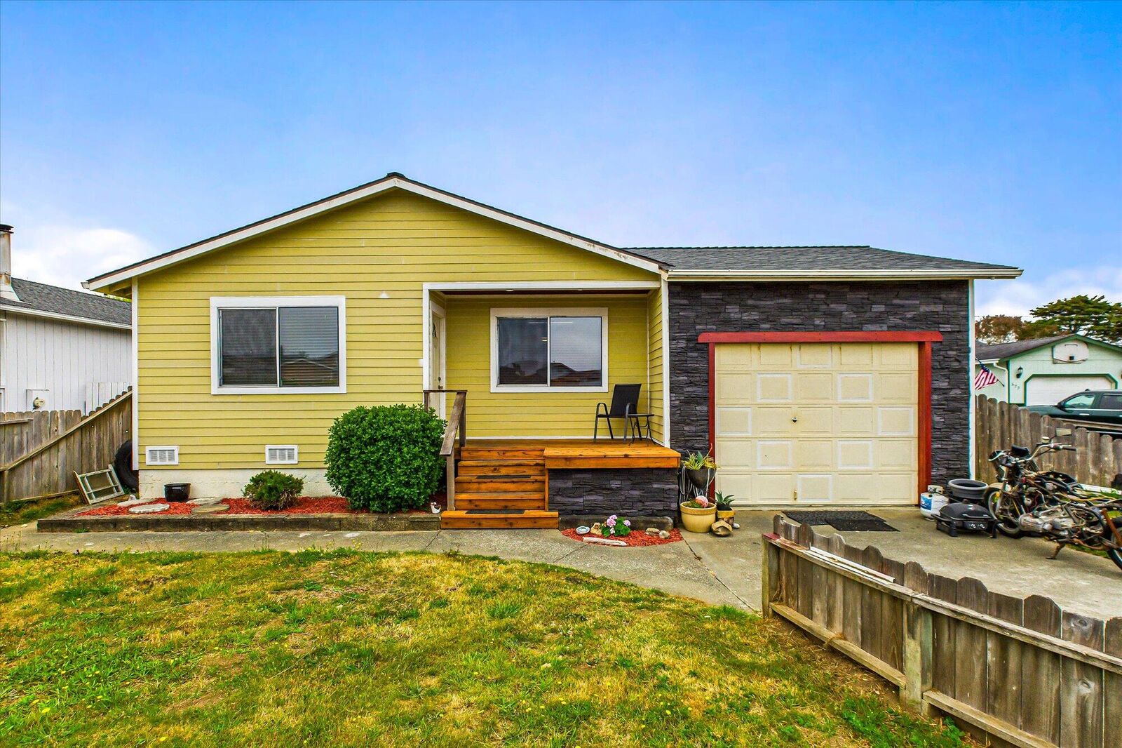 Property Photo: 683 Jack Court CA 95519