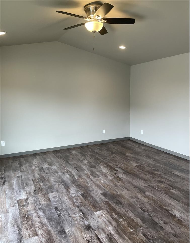 Property Photo: 112 Wild Rose Ln IA 52333