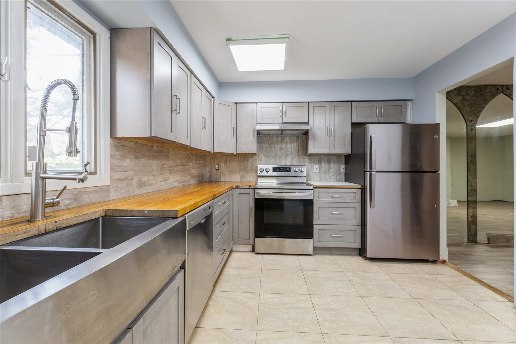 Property Photo: 4 Heritage Drive G NY 10956