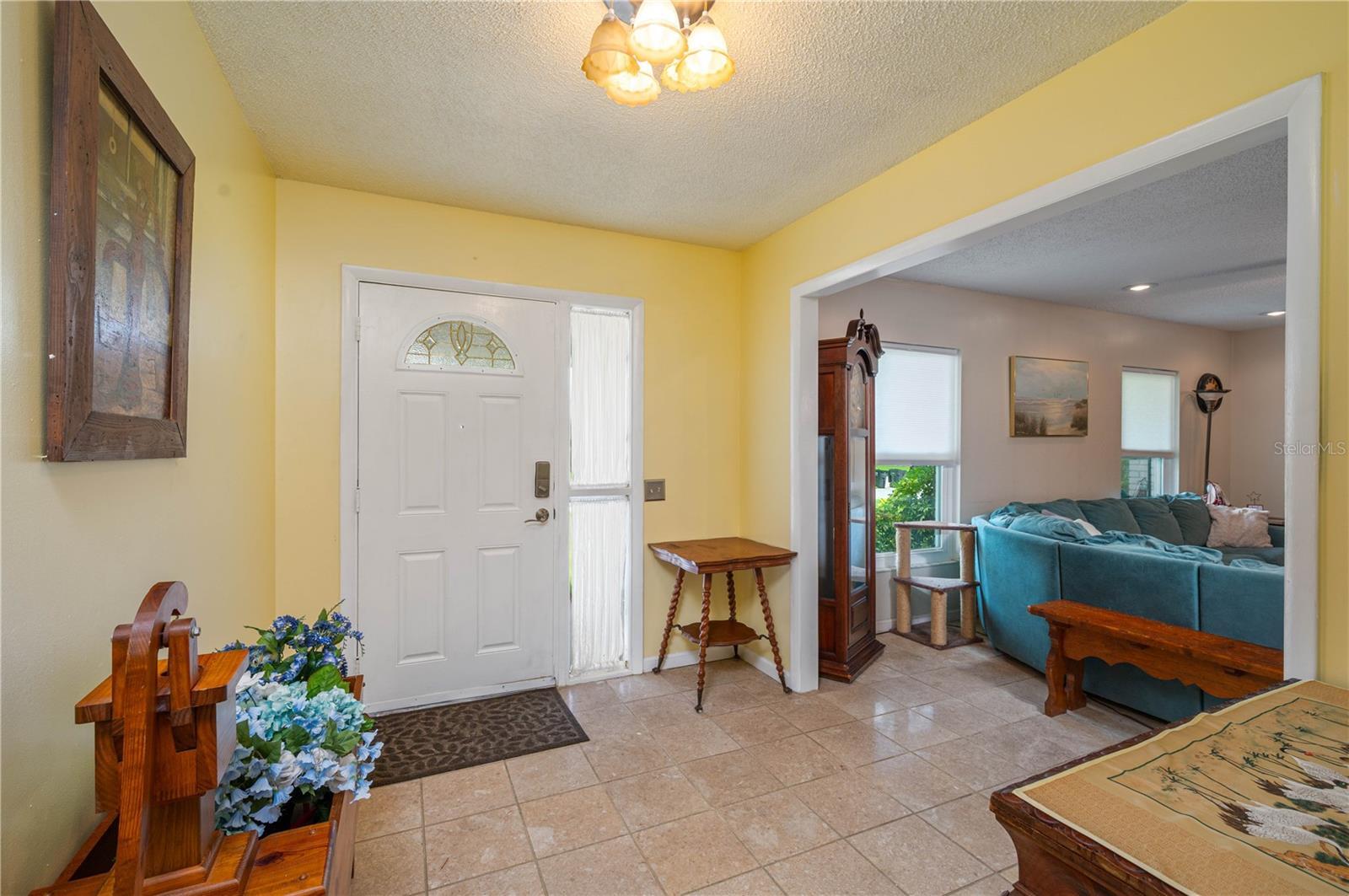 Property Photo:  305 Hernando Road  FL 33884 